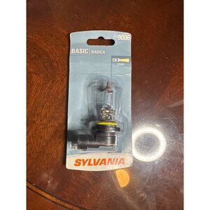 Sylvania Basic 9006 Automotive Headlight Bulb Single Pack Replacement      68-78